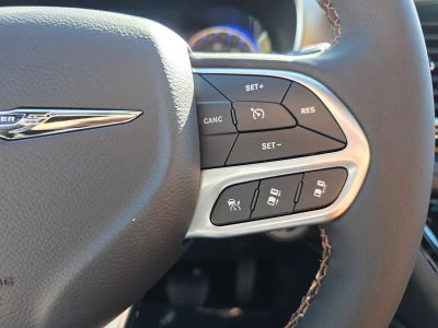 2026 Chrysler Pacifica — photo 20 view