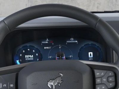 2026 Ford Bronco — photo 13 view