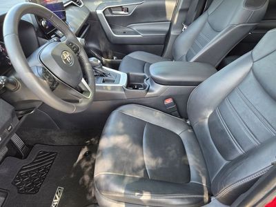 2023 Toyota RAV4 - Photo 8