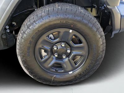 2026 Jeep Wrangler — photo 9 view