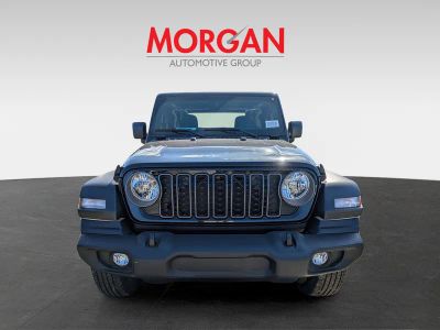 2026 Jeep Wrangler — photo 7 view