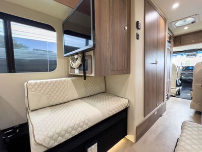 2026 Winnebago VIEW - Photo 14