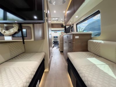 2026 Winnebago VIEW - Photo 4