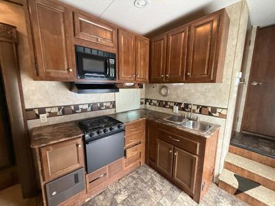 2013 Coachmen RV Chaparral Lite - Photo 22
