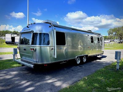 2017 Airstream Classic — side profile view