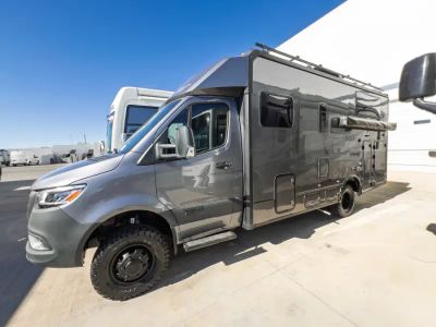 2027 Winnebago EKKO — photo 22 view