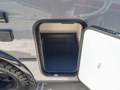 2027 Winnebago EKKO — photo 19 view