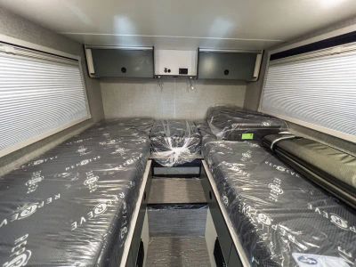 2027 Winnebago EKKO — photo 15 view