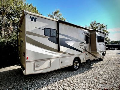 2014 Winnebago Vista - Photo 3