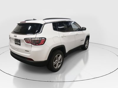 2024 Jeep Compass — photo 7 view