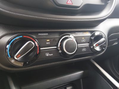 2024 Kia Soul - Photo 17