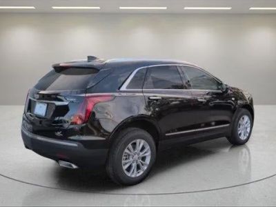 2025 Cadillac XT5 — detail view