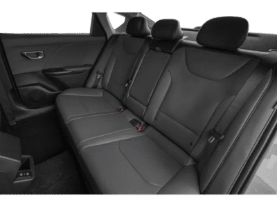 2026 Kia K4 — photo 10 view