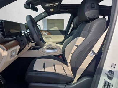2026 Mercedes-Benz AMG GLS 63 - Photo 4