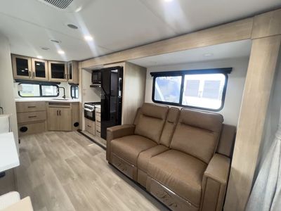 2026 Grand Design IMAGINE XLS - Photo 4