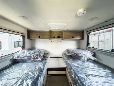 2027 Winnebago EKKO — photo 18 view