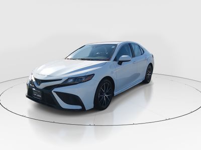 2024 Toyota Camry - Photo 3