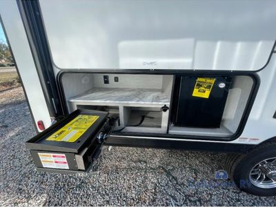 2025 Coachmen Apex Nano - Photo 8