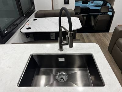 2026 Entegra ESTEEM XL - Photo 6