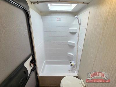 2021 Cherokee Alpha Wolf 26DBH-L - Photo 19