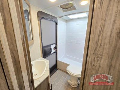2021 Cherokee Alpha Wolf 26DBH-L - Photo 16