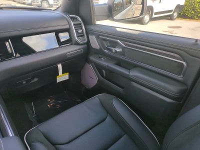 2026 Ram 1500 — photo 17 view