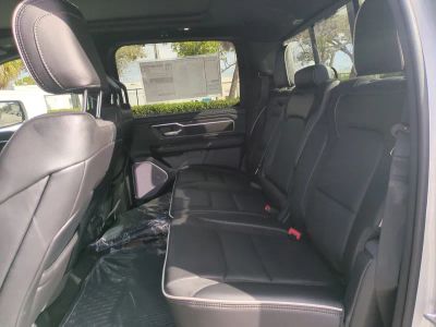 2026 Ram 1500 — photo 14 view