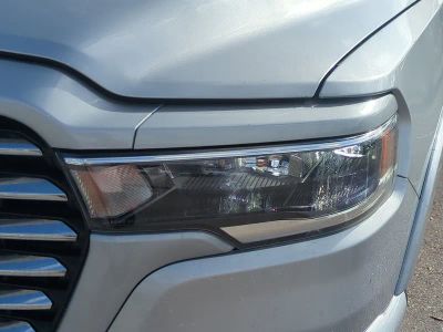 2026 Ram 1500 — photo 10 view