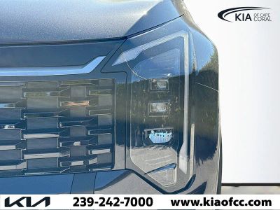 2026 Kia Sportage — photo 9 view