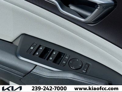 2026 Kia Sportage — photo 22 view