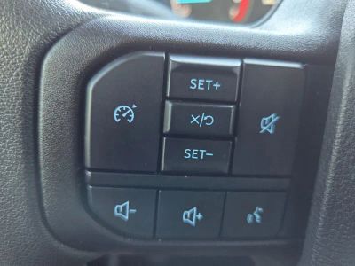 2025 Ford F-350SD — photo 21 view