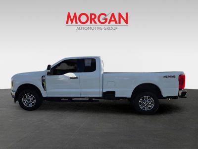 2025 Ford F-350SD — photo 9 view