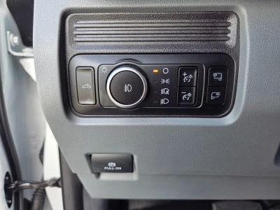 2025 Ford F-350SD — photo 22 view