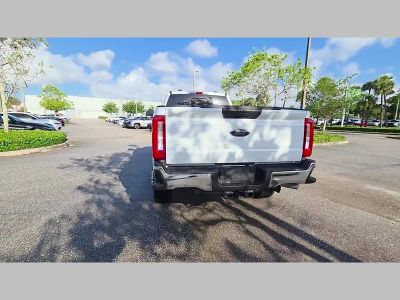 2025 Ford F-350SD — photo 42 view