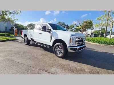 2025 Ford F-350SD — photo 34 view
