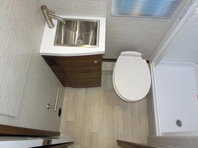 2025 Winnebago VIEW - Photo 19