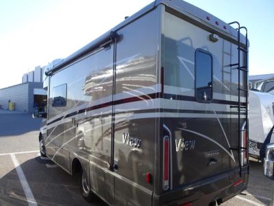 2025 Winnebago VIEW - Photo 32