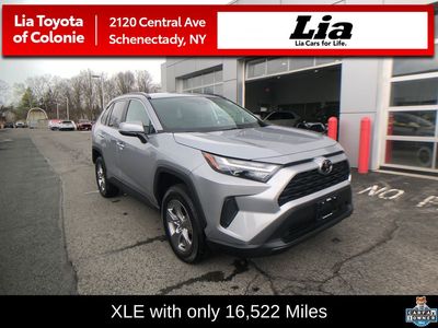 2025 Toyota RAV4 XLE - Photo 2