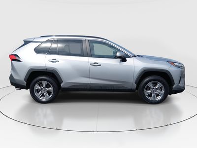 2024 Toyota RAV4 - Photo 8