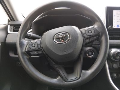 2024 Toyota RAV4 - Photo 12