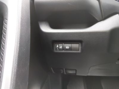 2024 Toyota RAV4 - Photo 13