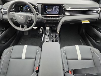 2026 Toyota Camry - Photo 18