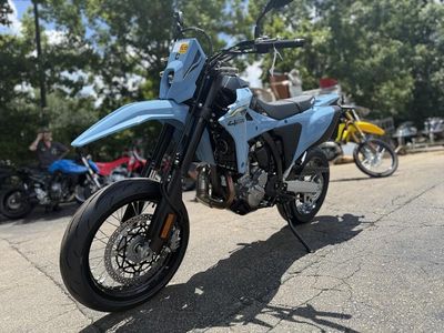 2025 Suzuki DR-Z4SM - Photo 2