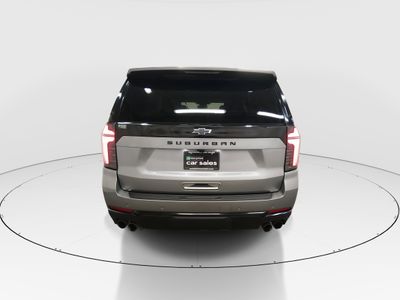 2025 Chevrolet Suburban - Photo 6