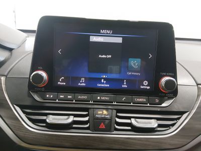 2024 Nissan Altima — photo 17 view