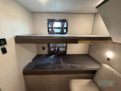 2026 Coachmen RV Catalina Legacy - Photo 32