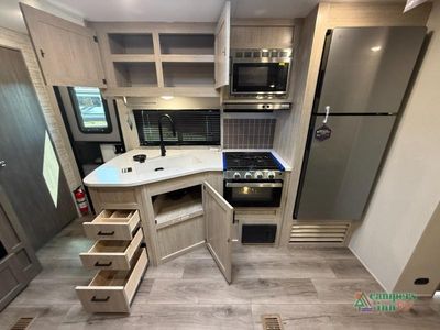 2026 Coachmen RV Catalina Legacy - Photo 15