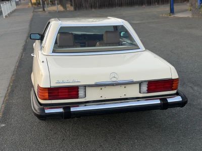 1985 Mercedes-Benz 380 — photo 7 view