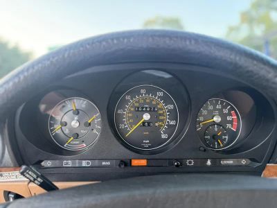 1985 Mercedes-Benz 380 — photo 14 view