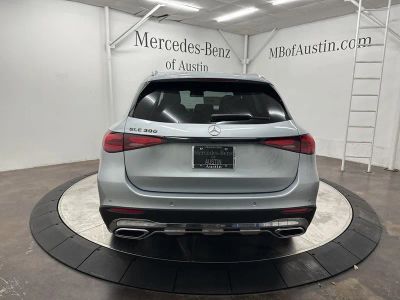 2026 Mercedes-Benz GLC - Photo 5